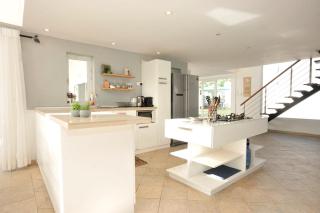 The Beach House - West Coast Mauritius - Rivière Noire - 5