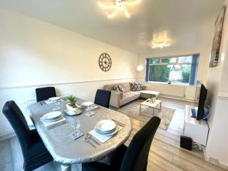Home in leeds - Moortown - 7
