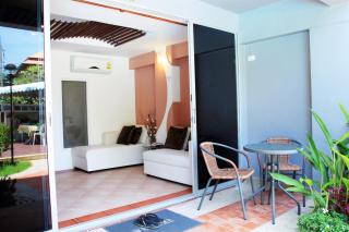 PorterHouse Beach Hotel - 7