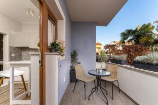 Apartments Alloro by SeeAdria Agency - Novigrad - 1