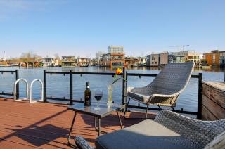 Houseboat studio with canalview and free bikes - Amsterdam - 0