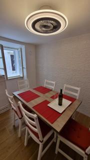 Old Town House with parking & game room - 7