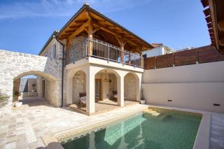 Villa Kameni dvori - 1