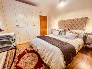 The Granary Cabin, Near Horsham - 5