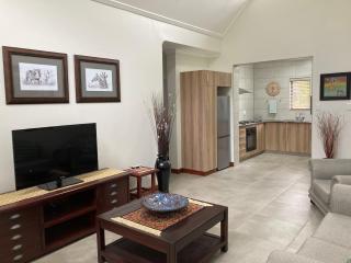 The Bridge 19 - Self Catering - St Lucia - 6