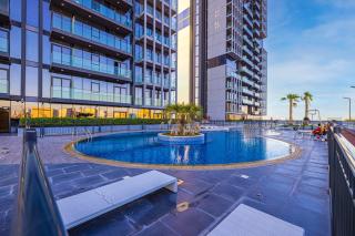 Luxury 1BR with stunning skyline views of Dubai - Dubai - 3