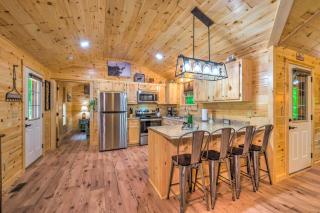 Almost Heaven Too 50-Acre Escape with Pond! - Brownsville - 1