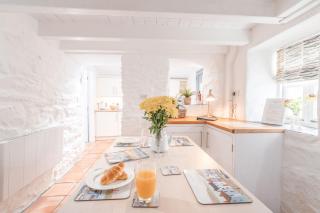 Salty's Cottage - St Agnes - 2
