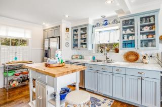 Sea Cliff Cottage - Lincoln City - 2