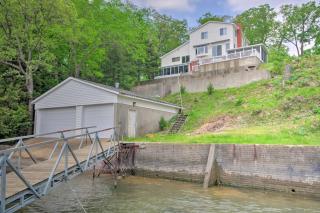 Sunrise Beach Escape on Lake of the Ozarks! - 8