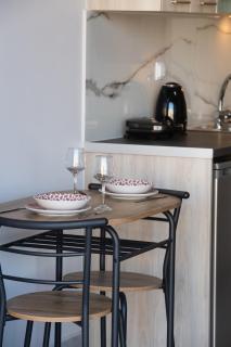 Irene's Design Apartment Swimming Pool - 3