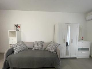 MARICAMPO Monolocale con piscina e parcheggio - 3