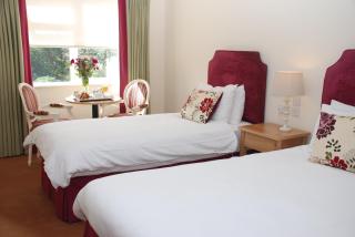 Casey's Hotel - Glengarriff - 8