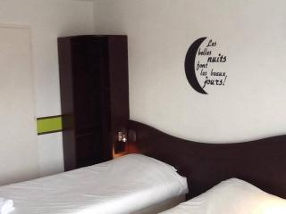 Couett' Hotel Rumilly - Rumilly - 5