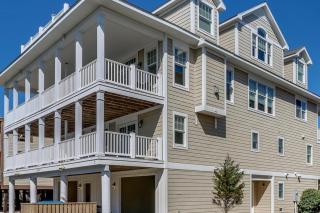 Tower Shores -- 39562 Admiral #2 - 9