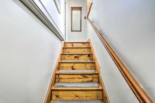 Pet-Friendly Pond View Loft with Private Pool! - 7