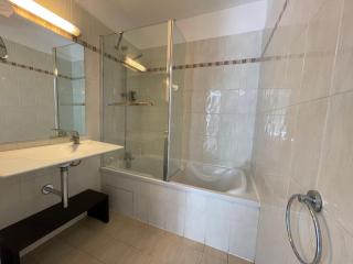 Appartement 321 avec deux chambres - LES SUITES DE ROBINSON - Résidence avec piscine en bord de Siagne, à Mandelieu-La-Napoule - Mandelieu La Napoule - 3