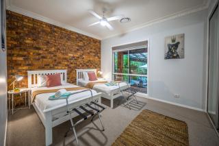 The Hillside Retreat - 4