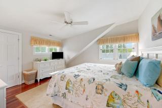 Bethany West -- 719 Fenwood - 6