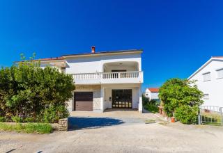 Apartments Slavica R - Banjol - 0