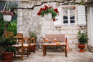 White Shutters House - Risan - 9