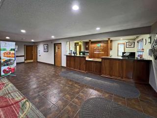 Quality Inn Mitchell I-90 - Mitchell - 8