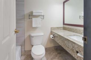 Quality Inn & Suites Airport West - Salt Lake City - 4