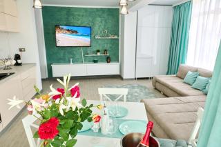 Smarald Apartment ALEZZI Spa n Pools Beach resort - Năvodari - 9