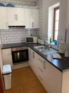 Lovely newly refurbished 1 Bedroom Flat Minutes From Sandy Beach,private terrace - Caleta De Fuste - 5