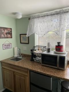 Glendale Guest House - 1