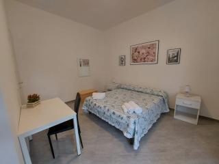 Casa Mario a 5 minuti da Tropea, fresca nuova e con posto auto!!! - Brattirò - 9