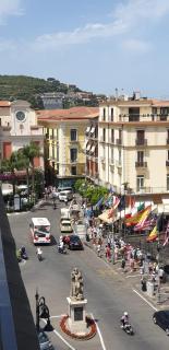Younique - Sorrento - 3