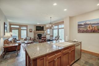 Luxurious 2 BR in River Run Village Featuring Ski in ski-out condo - 0
