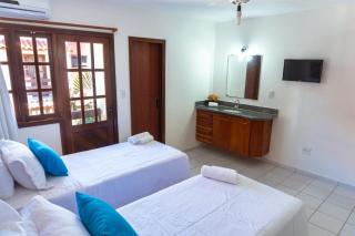Condominio com piscina e ótima localização. - Porto Seguro - 2