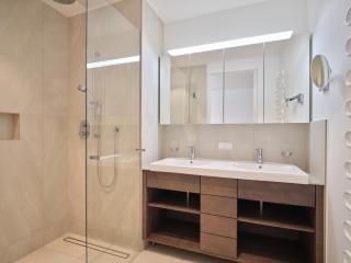 Exklusives Ferienhaus - Direkt am Neusiedler See - 1