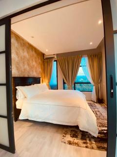 Petronella Suites Apartment @ Jesselton Quay - Kota Kinabalu - 9