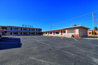 Purple Sage Motel - Panguitch - 7