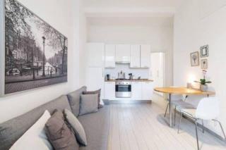 Easylife - Milano - Belinzaghi 6 - Isola - Milaan - 0