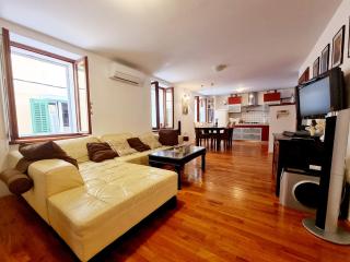 Apartments Lara 2 - Parking included - Piran - 7