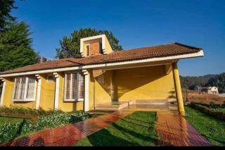 Rustic 3-BR Villa w/ Front & Back Yards in the mountains - Ooty - 9
