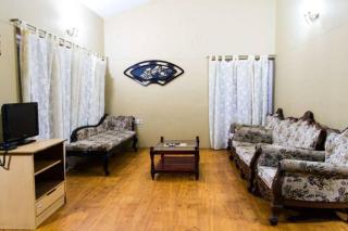 Rustic 3-BR Villa w/ Front & Back Yards in the mountains - Ooty - 4