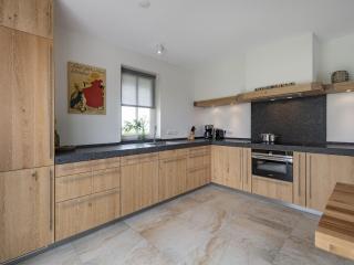 Spacious villa with a sauna, at the Tjeukemeer - 8