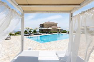 Tramonto Suites - Xi - 9