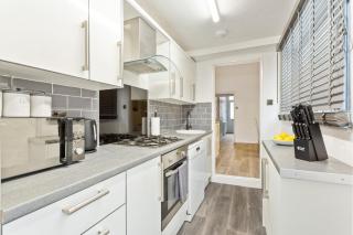 Spacious & Central Entire Home - Nottingham - 2