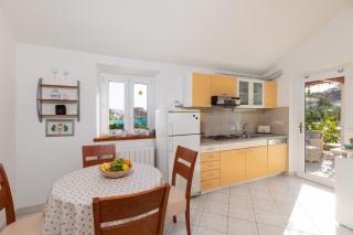 Olive Trees Cottage - Bol - 4