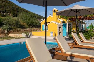 Olive Trees Cottage - Bol - 9