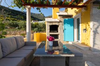 Olive Trees Cottage - Bol - 8