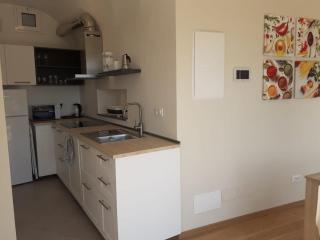 Chic Coastal Hill Escape - 1