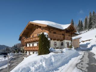 Farmhouse in Wagrain near Ski Slopes - 0