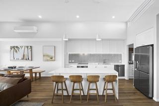 Bluehaven Woolgoolga - Brand New, Ocean Views, 200m Stroll to Beach and Restaurants! - Woolgoolga - 5